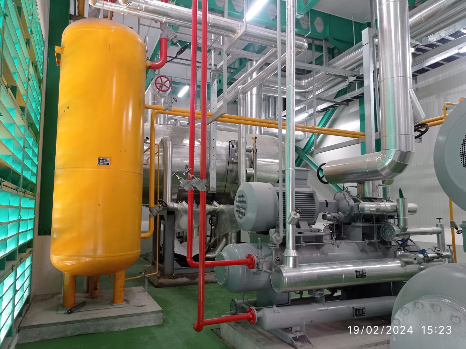 Instalasi Utilitas Refrigerasi - dokumentasi proyek Cipta Prima Utama